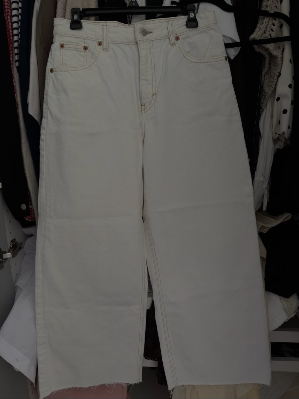 Pull&Bear Women’s Relaxed Wide-Leg Jeans in Cream